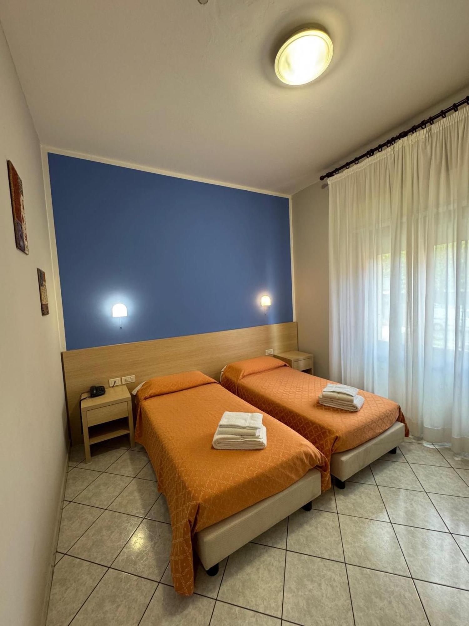 Albergo La Posta Arezzo Badia Al Pino Екстериор снимка