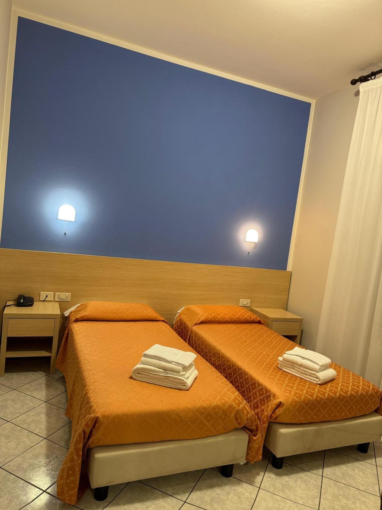 Albergo La Posta Arezzo Badia Al Pino Екстериор снимка