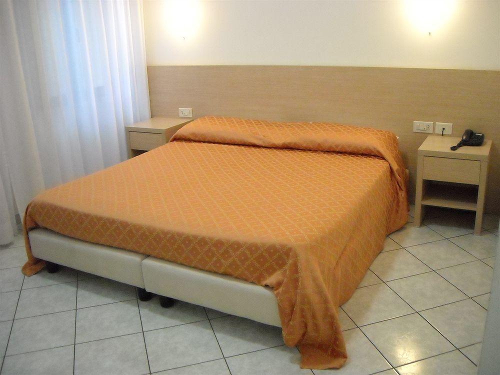 Albergo La Posta Arezzo Badia Al Pino Екстериор снимка