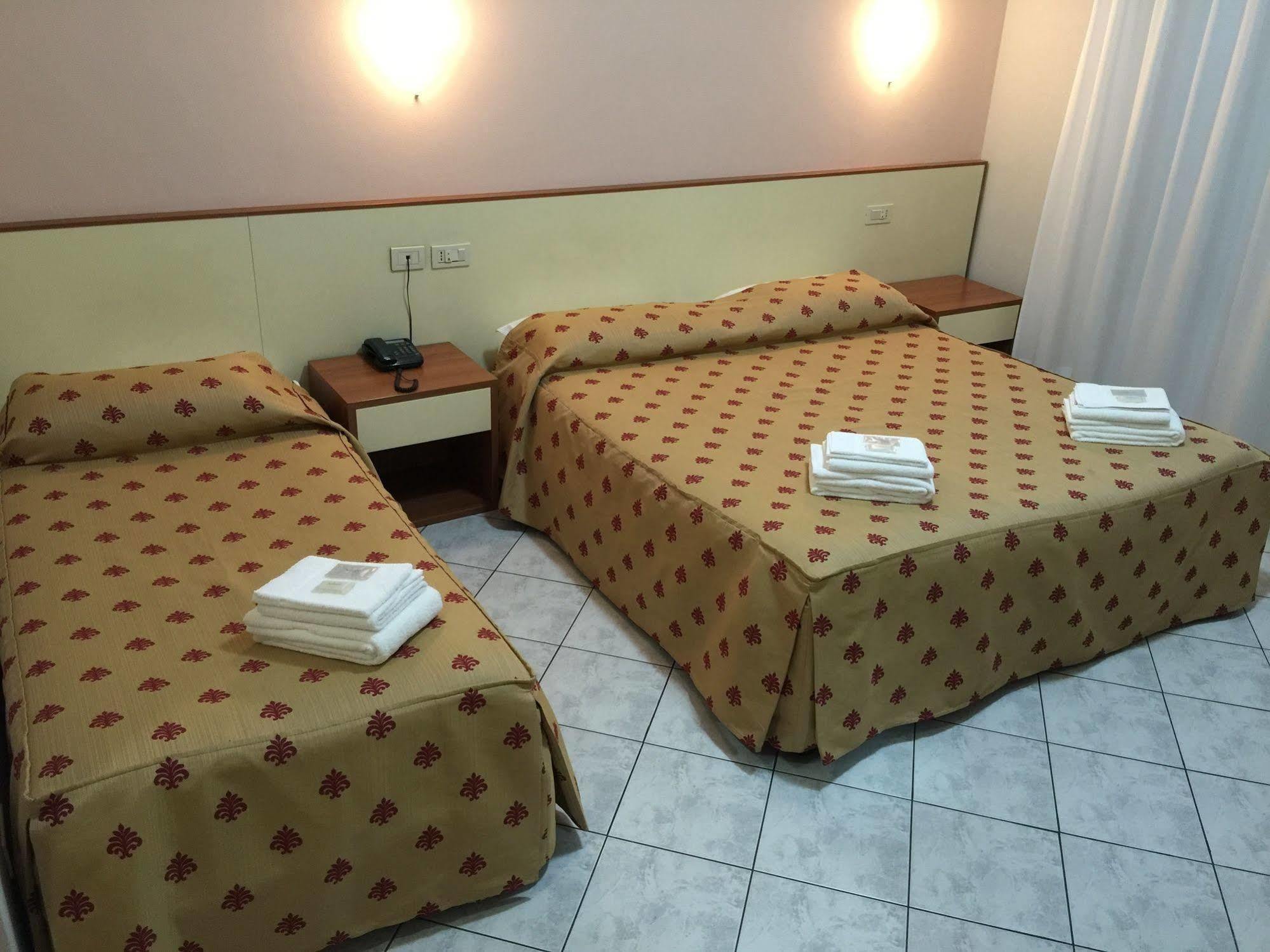 Albergo La Posta Arezzo Badia Al Pino Екстериор снимка