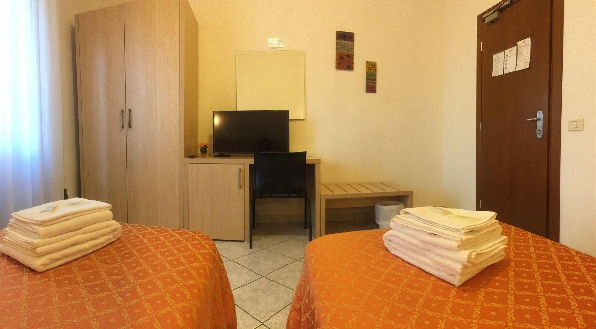 Albergo La Posta Arezzo Badia Al Pino Екстериор снимка